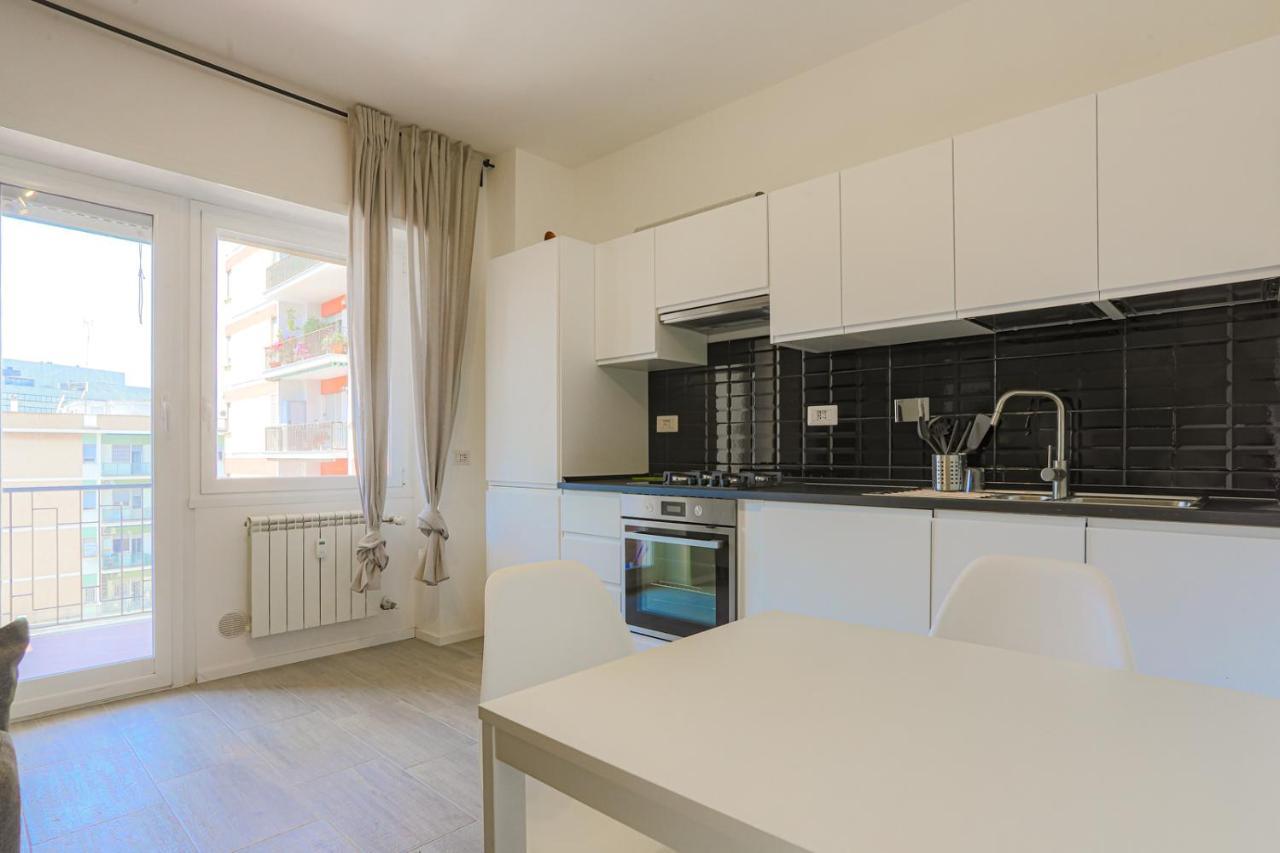 Tiburtina Flam Guest House Rome Bagian luar foto