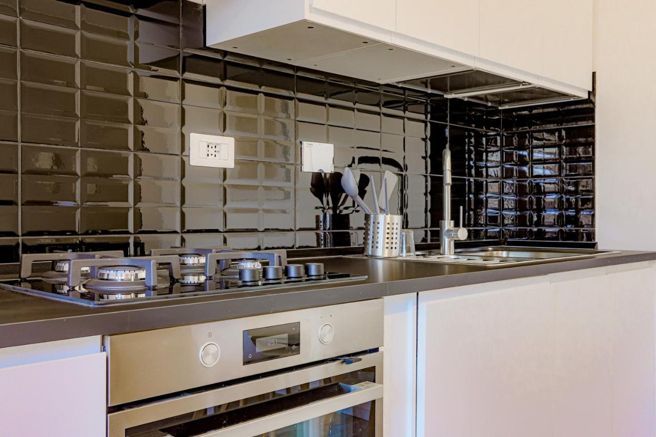 Tiburtina Flam Guest House Rome Bagian luar foto