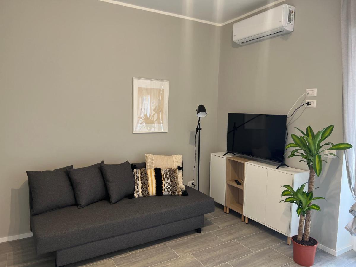 Tiburtina Flam Guest House Rome Bagian luar foto