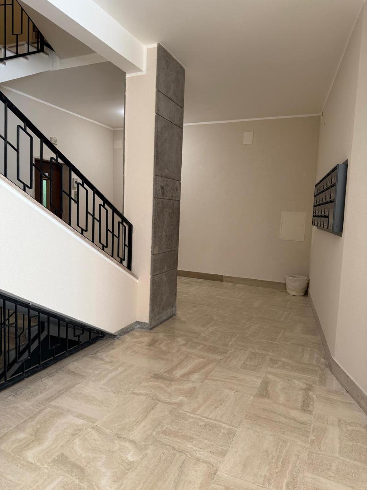 Tiburtina Flam Guest House Rome Bagian luar foto