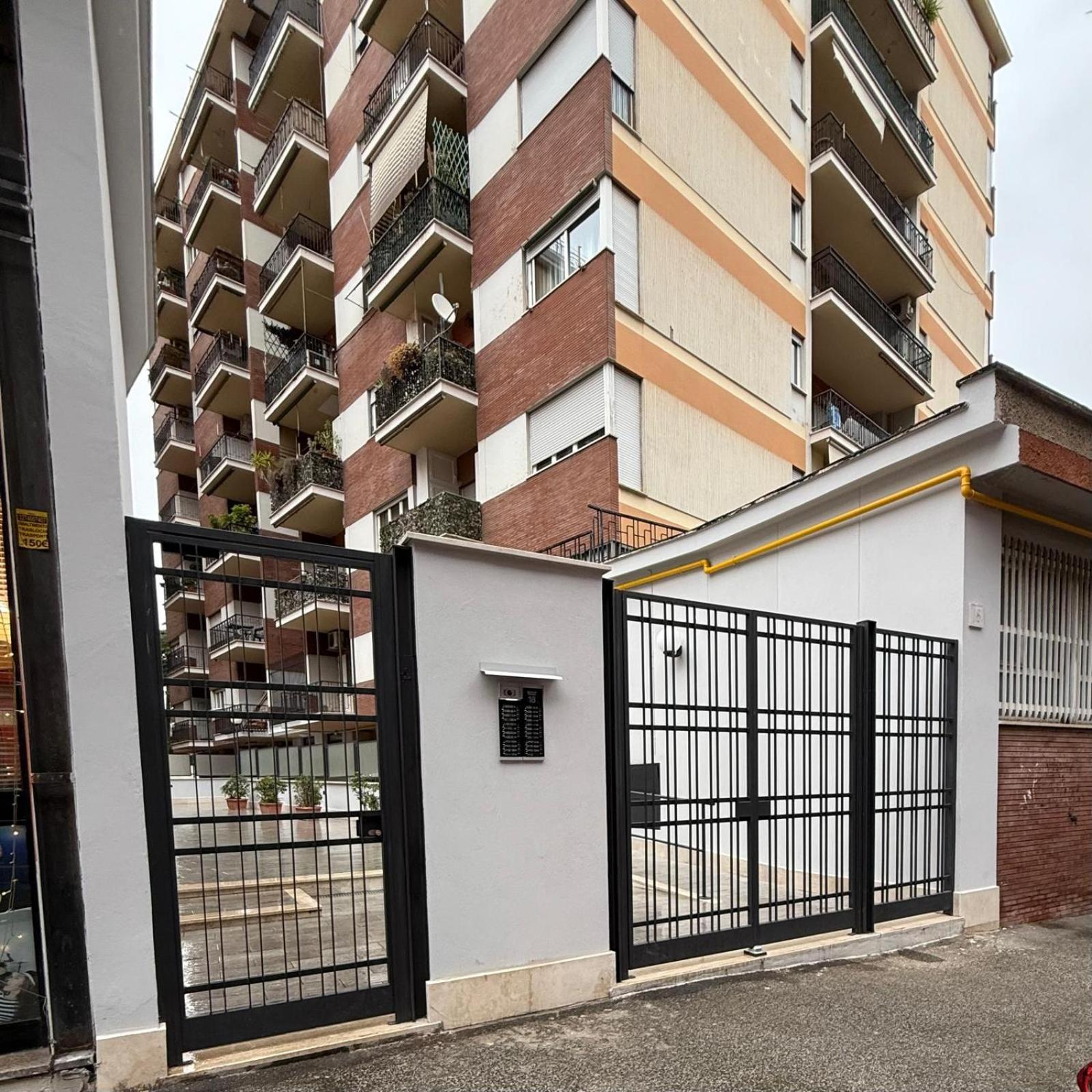 Tiburtina Flam Guest House Rome Bagian luar foto