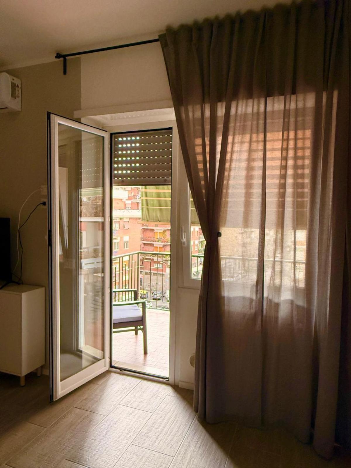 Tiburtina Flam Guest House Rome Bagian luar foto